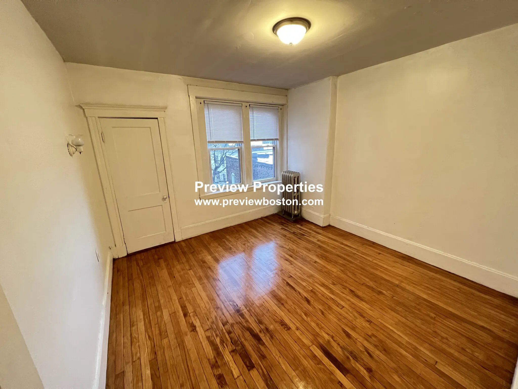 1377A Commonwealth Ave, Allston