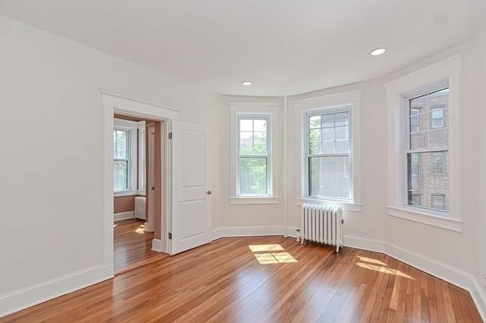 70 Strathmore St, Brighton