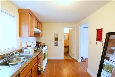 128 Pine St, The Port