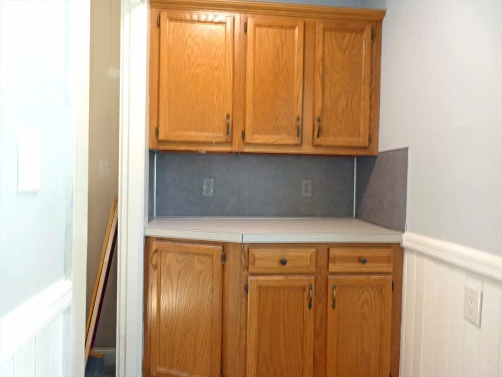 14 Elm St, Middleboro