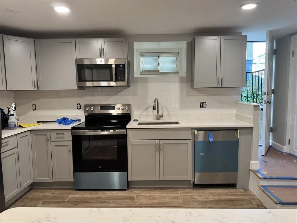 24 W Tremlett, Dorchester