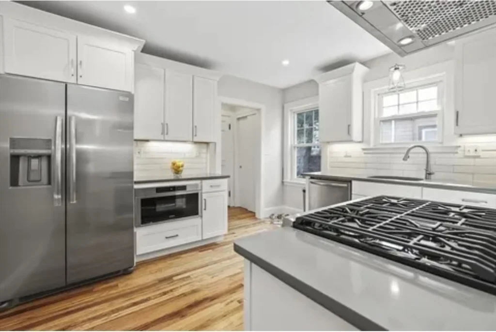 37 Gallivan Blvd, Mattapan