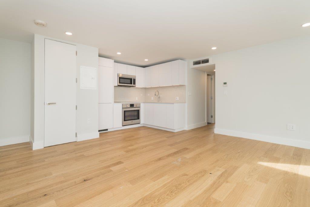 334 Harvard St, Mid-Cambridge
