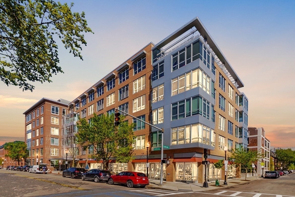 700 Harrison Ave, South End