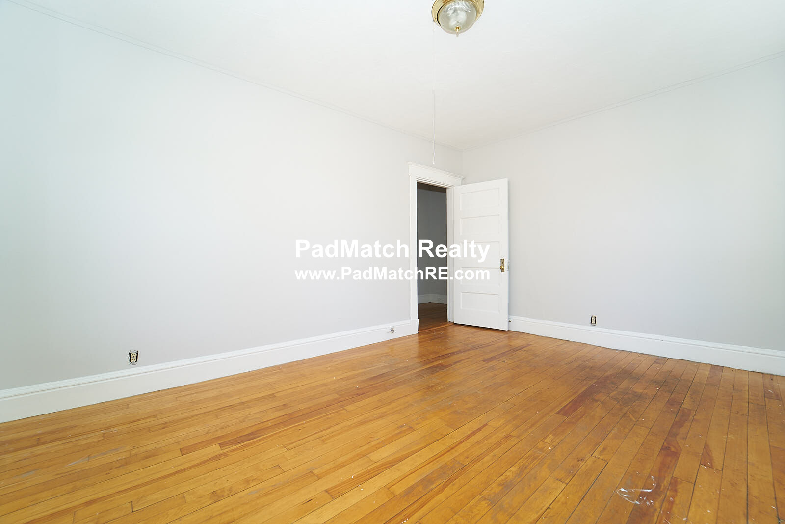 218 South St, Jamaica Plain