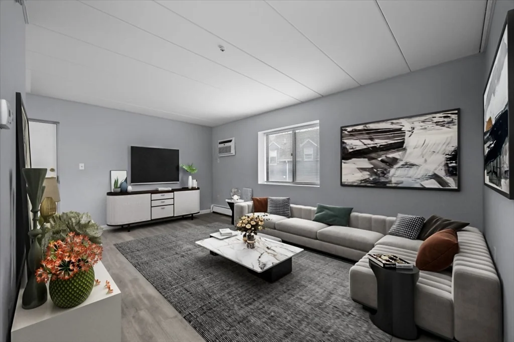 141 Commercial St, Braintree