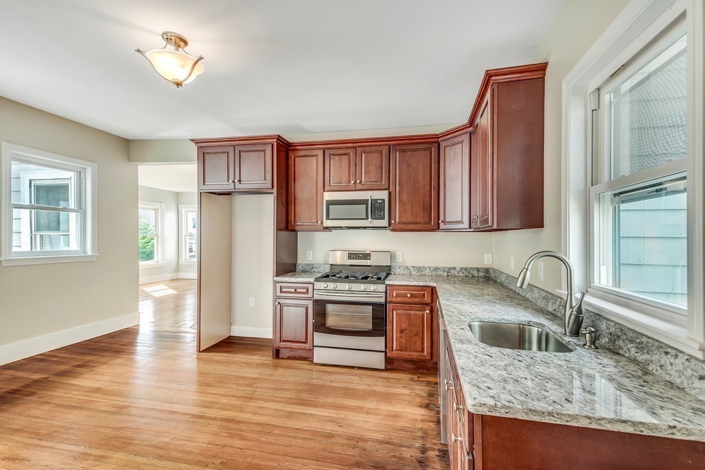 48 Ashland St, Malden