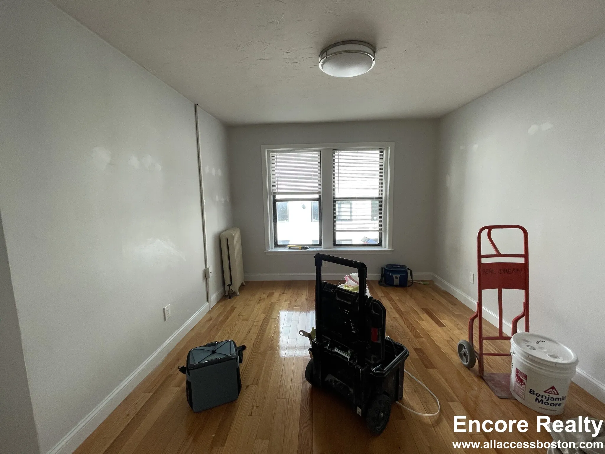 19 Peterborough St, Fenway