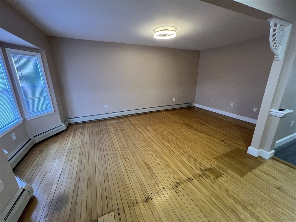 4-6 Greendale Rd, Boston