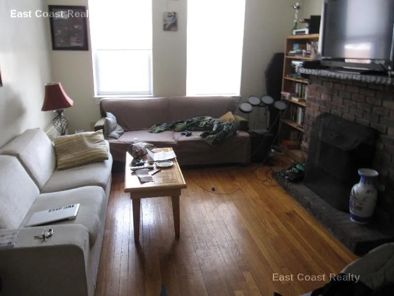 146 Chiswick Rd, Brighton