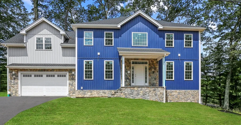 4 Barrows Rd, Worcester