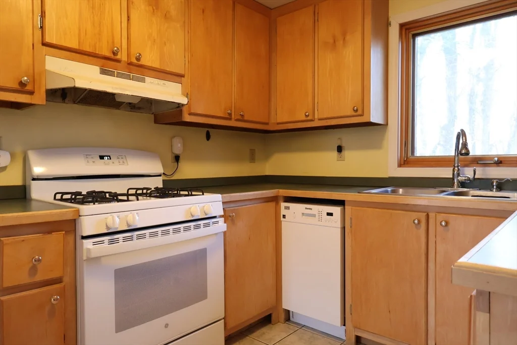 5 Yankee Way, Dartmouth