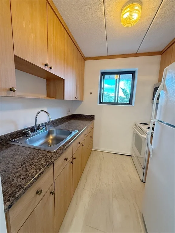 995 Massachusetts Ave, Arlington