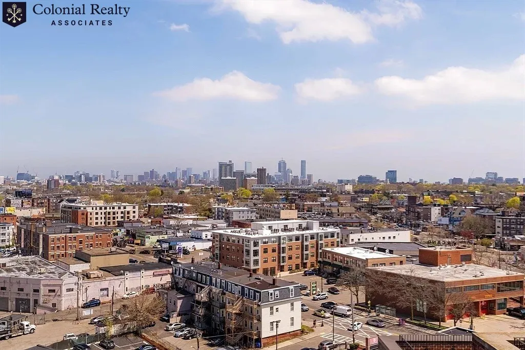 15 North Beacon St, Allston