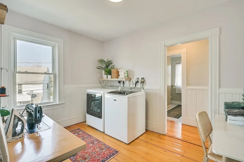 44 Cottage St, Watertown