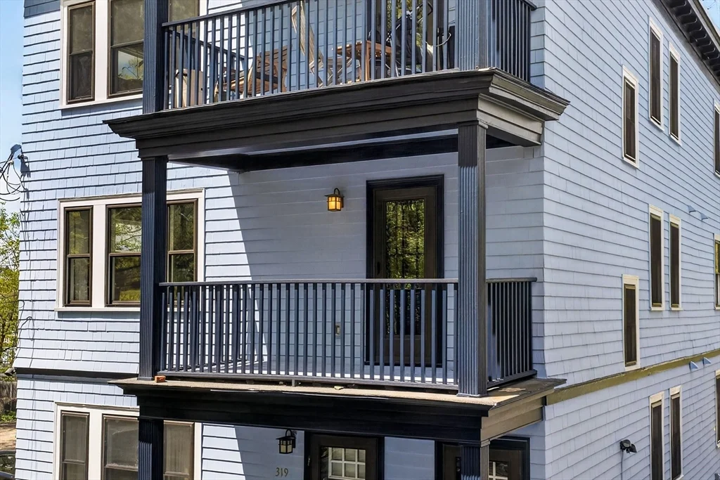 319 Forest Hills St, Jamaica Plain