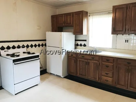 74 Otis St, East Cambridge