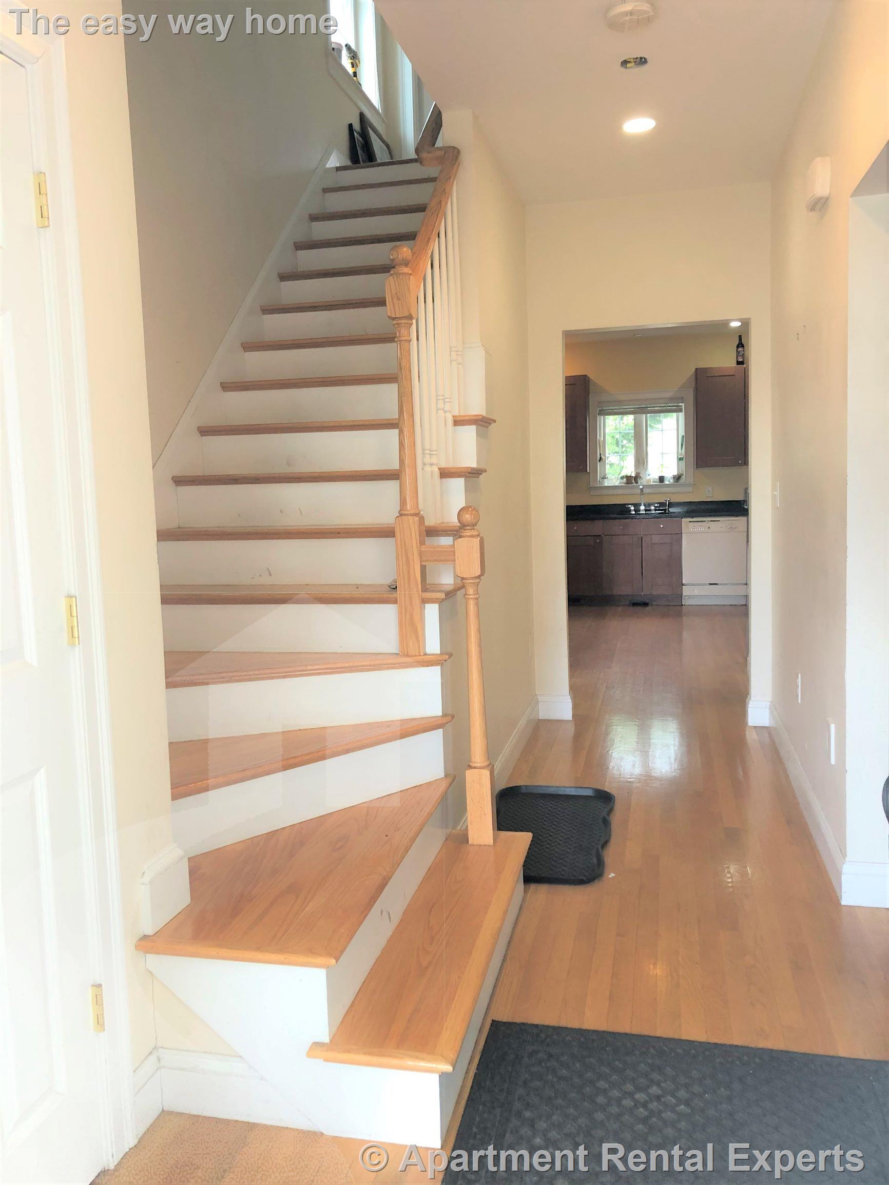 62 Newbern Ave, Ball Square