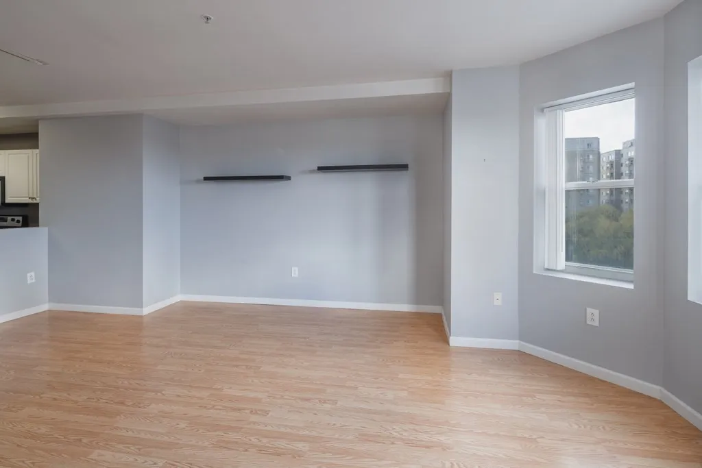 1 Cityview Ln, Quincy