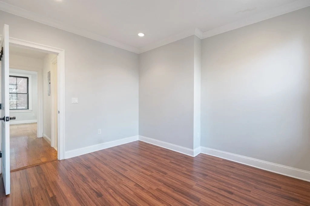 83 W Brookline St, South End