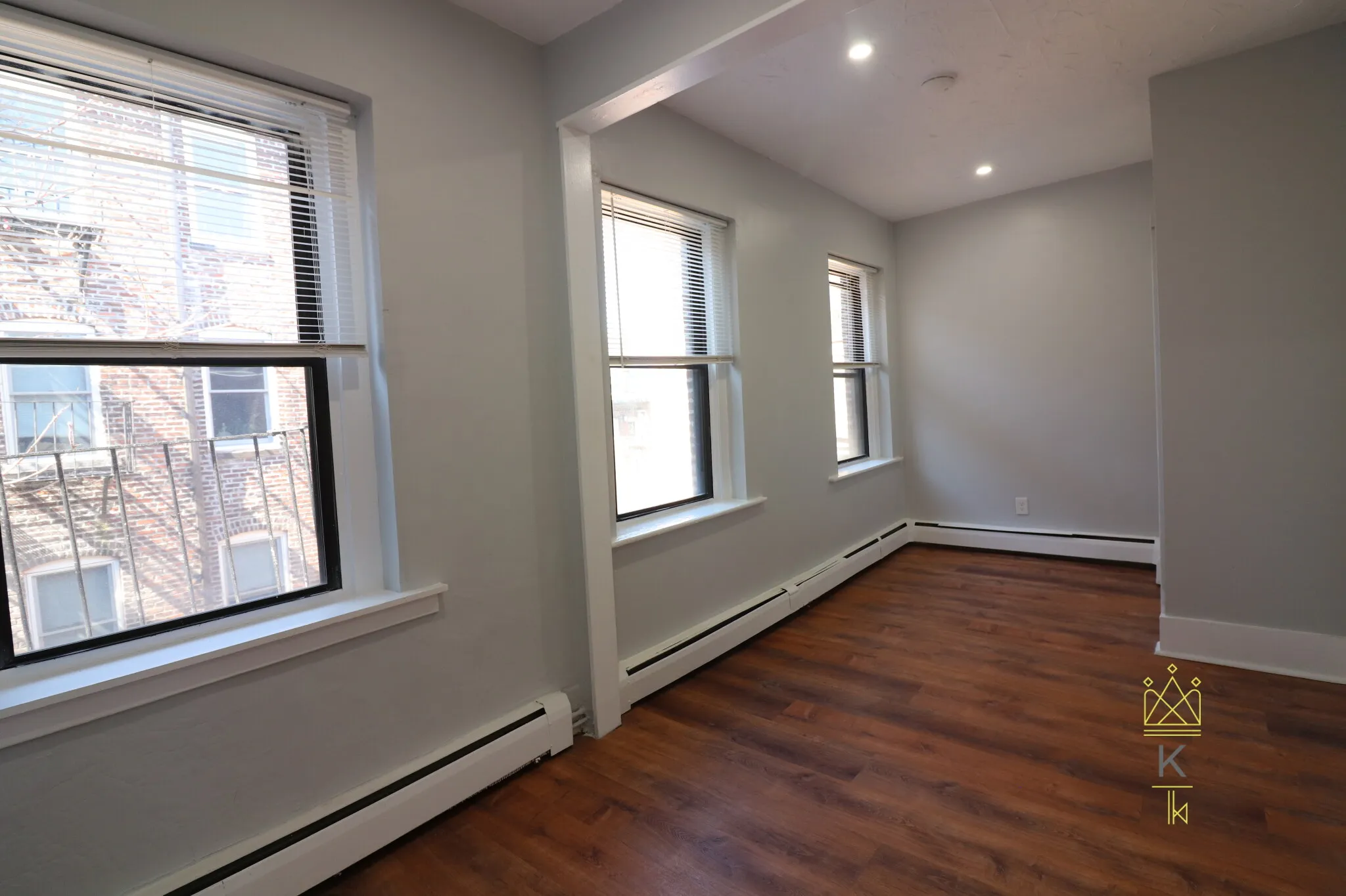 39 Irving St, Beacon Hill