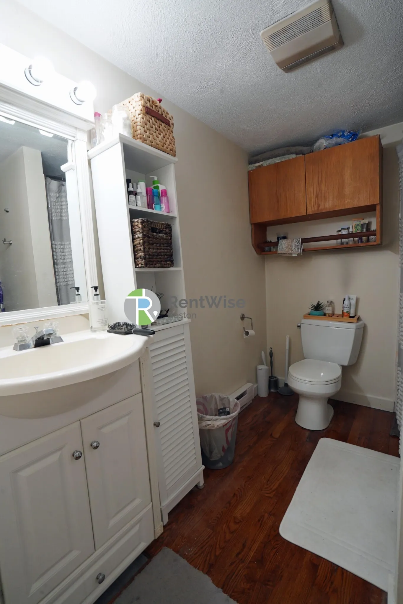 1 Schrepel Pl, South Boston