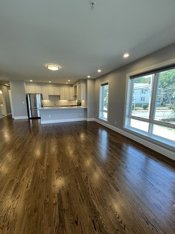 15 Guild St, Roxbury