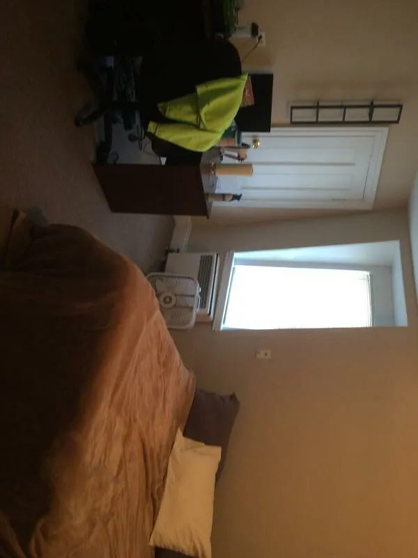 24 Pratt St, Allston