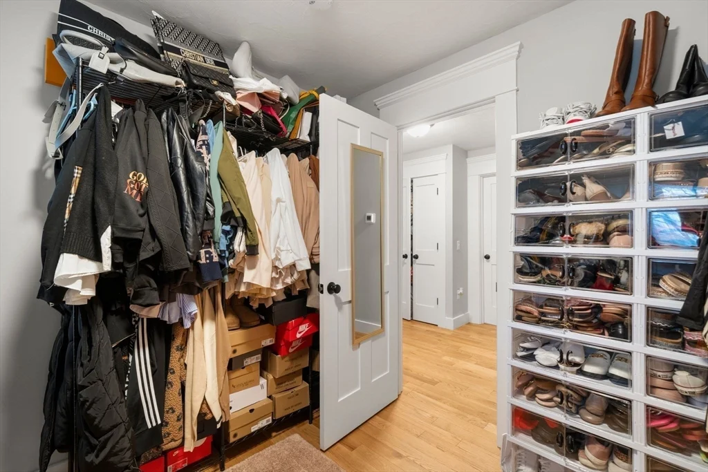 8 Patrick St, Attleboro