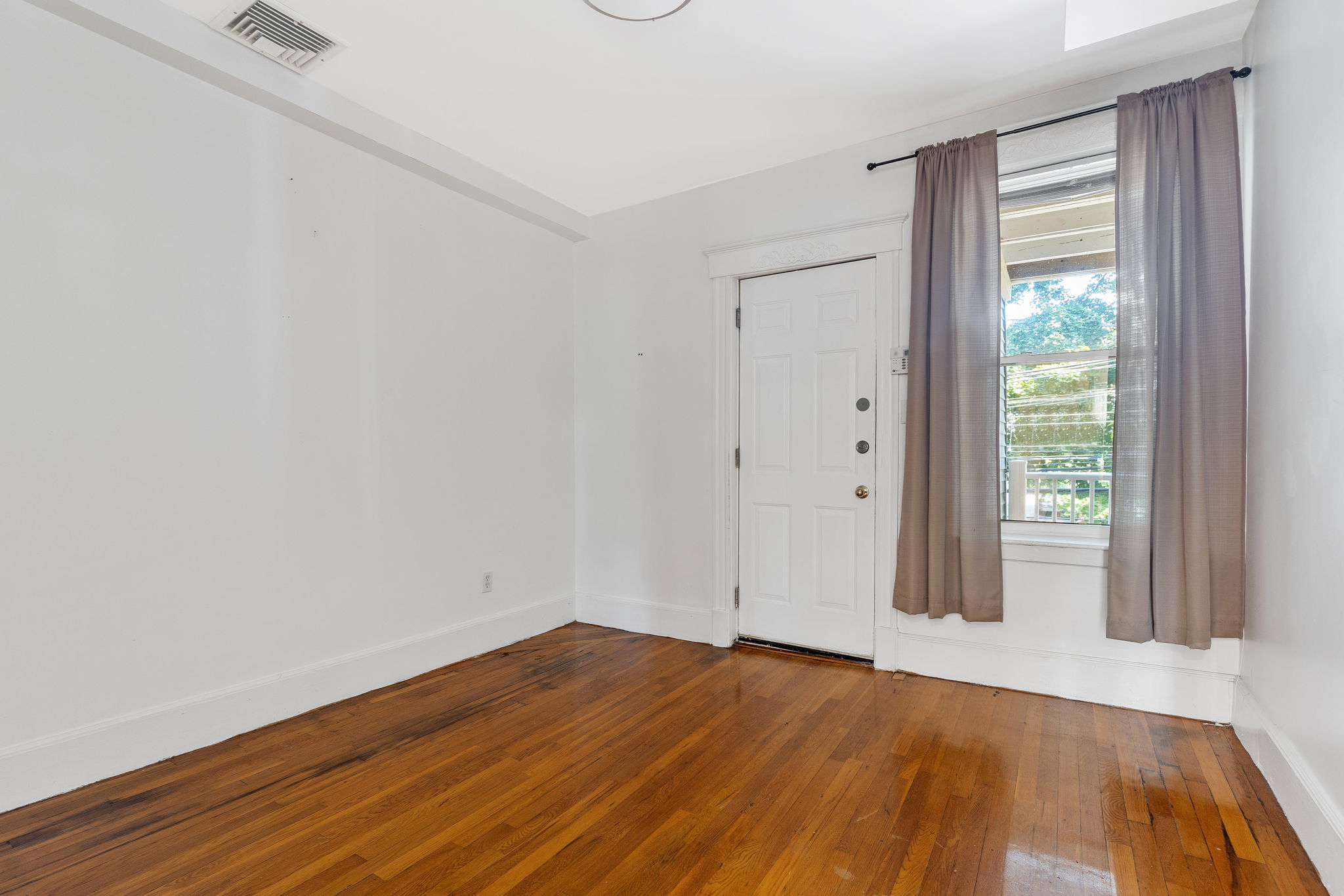 42 Cameron St, Boylston Street