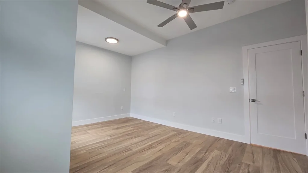 53 West Eagle St, Eagle Hill