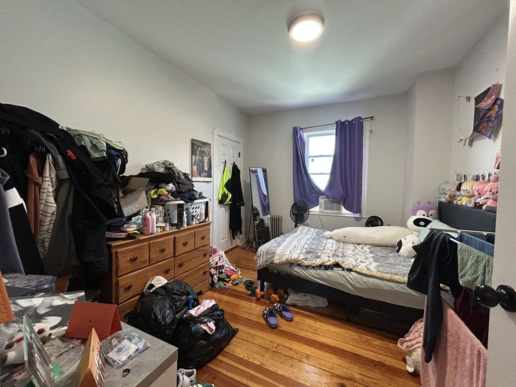 109 Walnut, Winter Hill