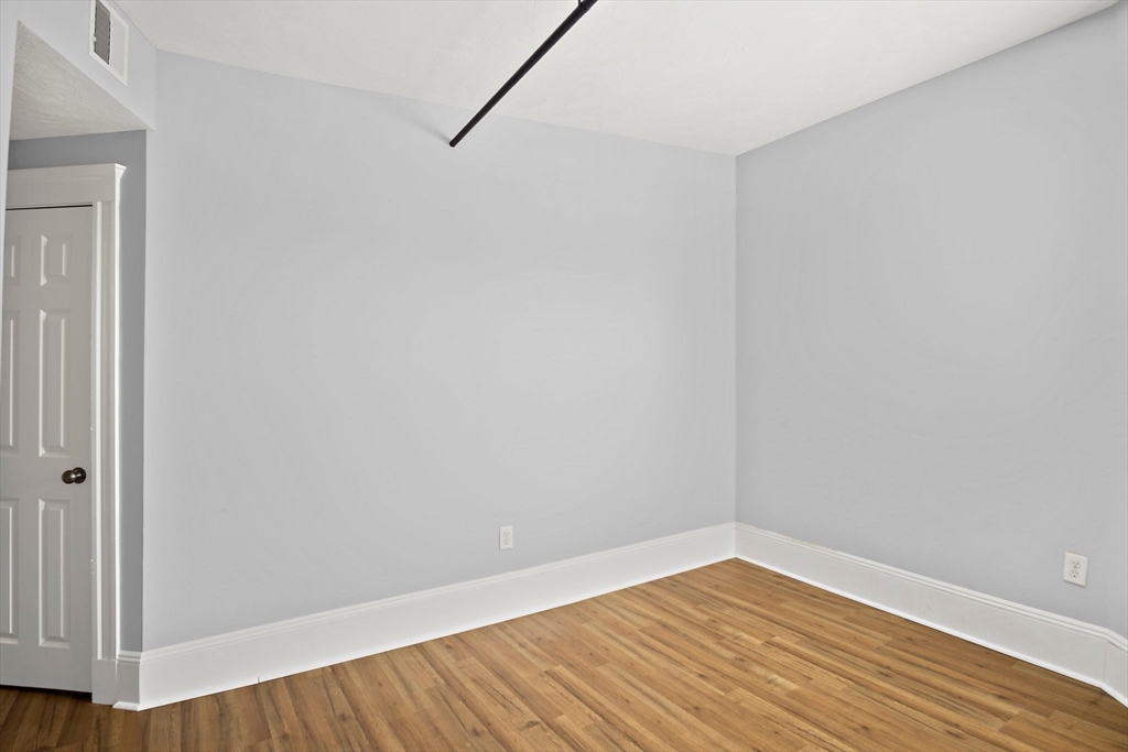 2 Walnut, Dorchester