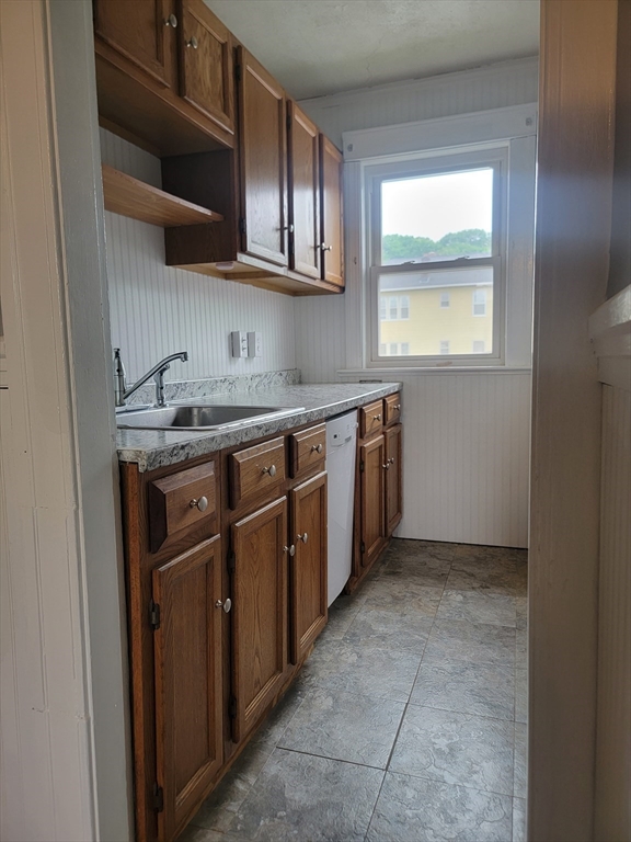 26 Stebbins St, Worcester