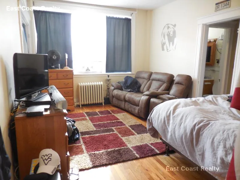 228 Kelton St, Allston