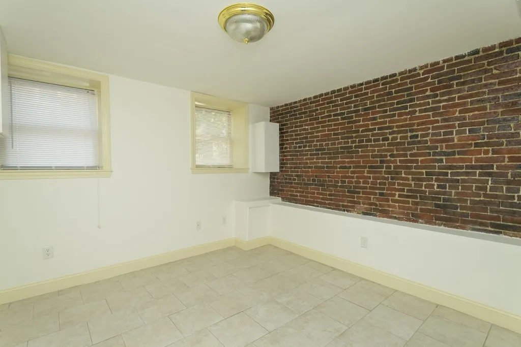 40 Eutaw St, East Boston