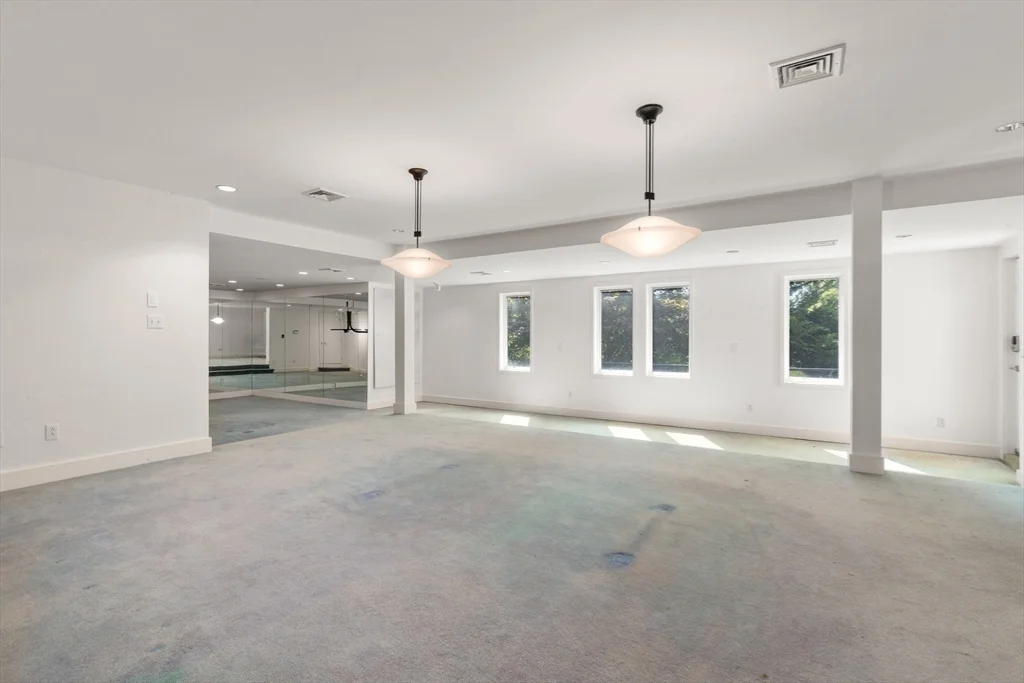 225 Kenrick St, Newton