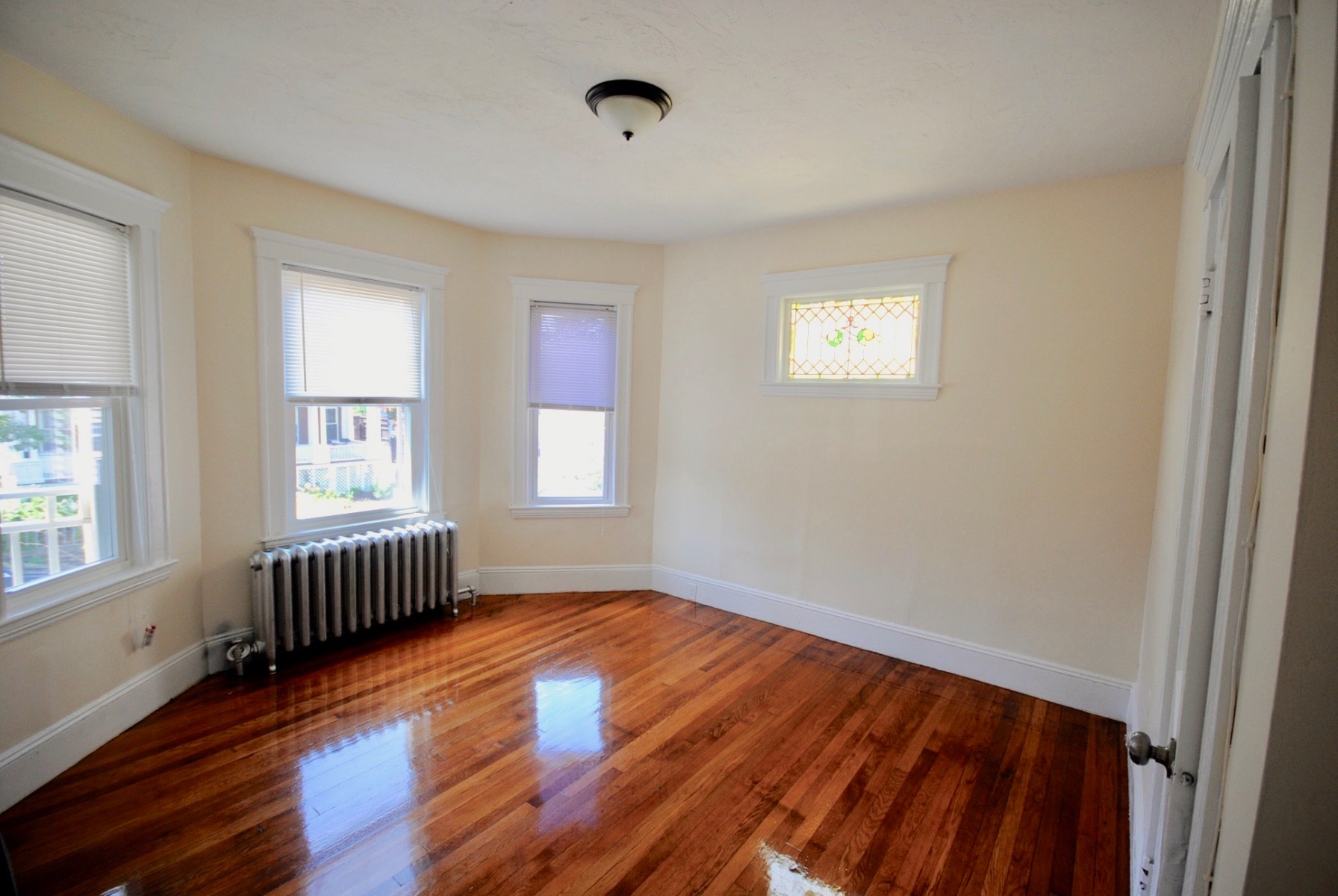 98 Montebello Rd, Jamaica Plain