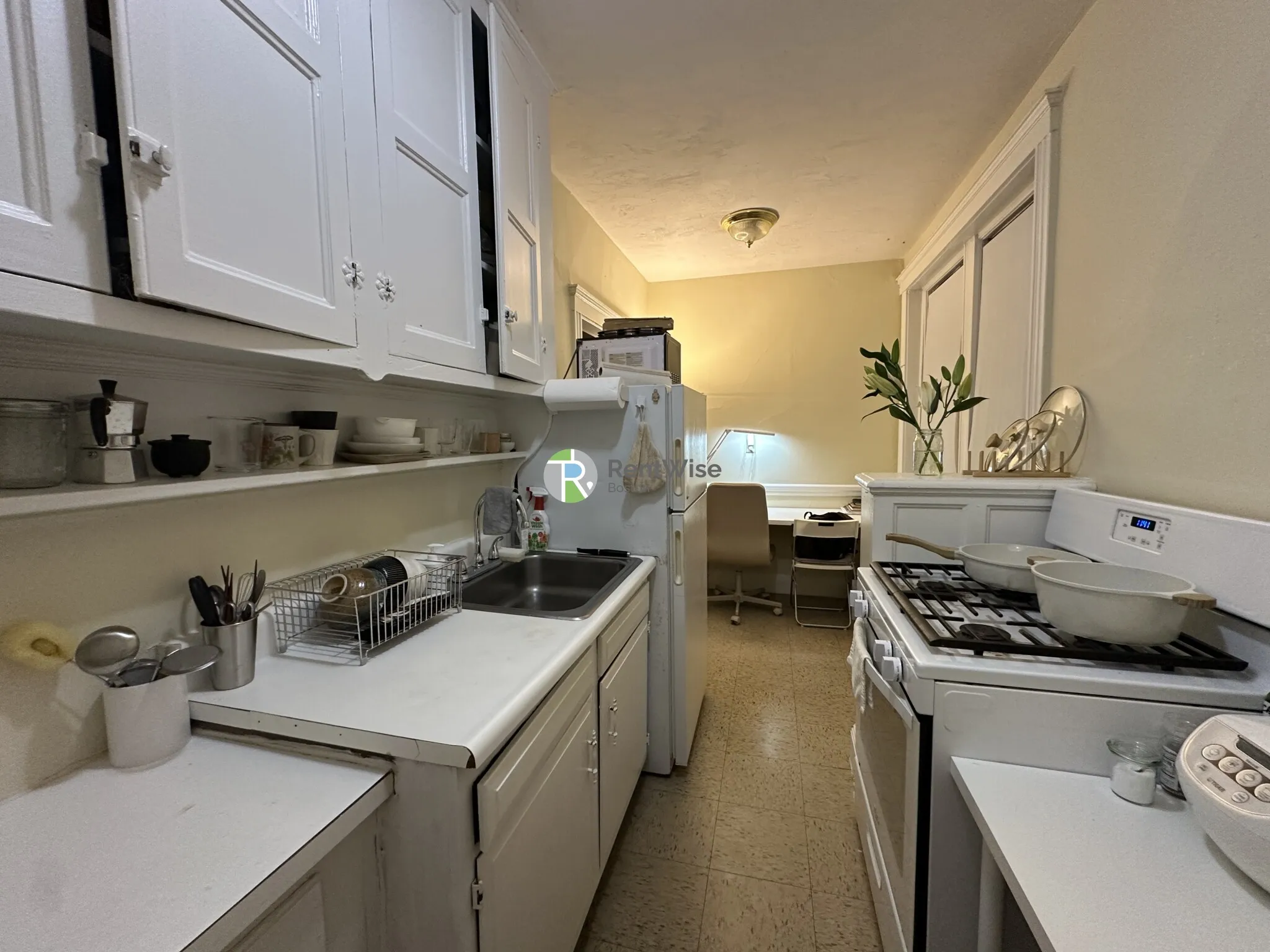 189 Chestnut Hill Ave, Brighton