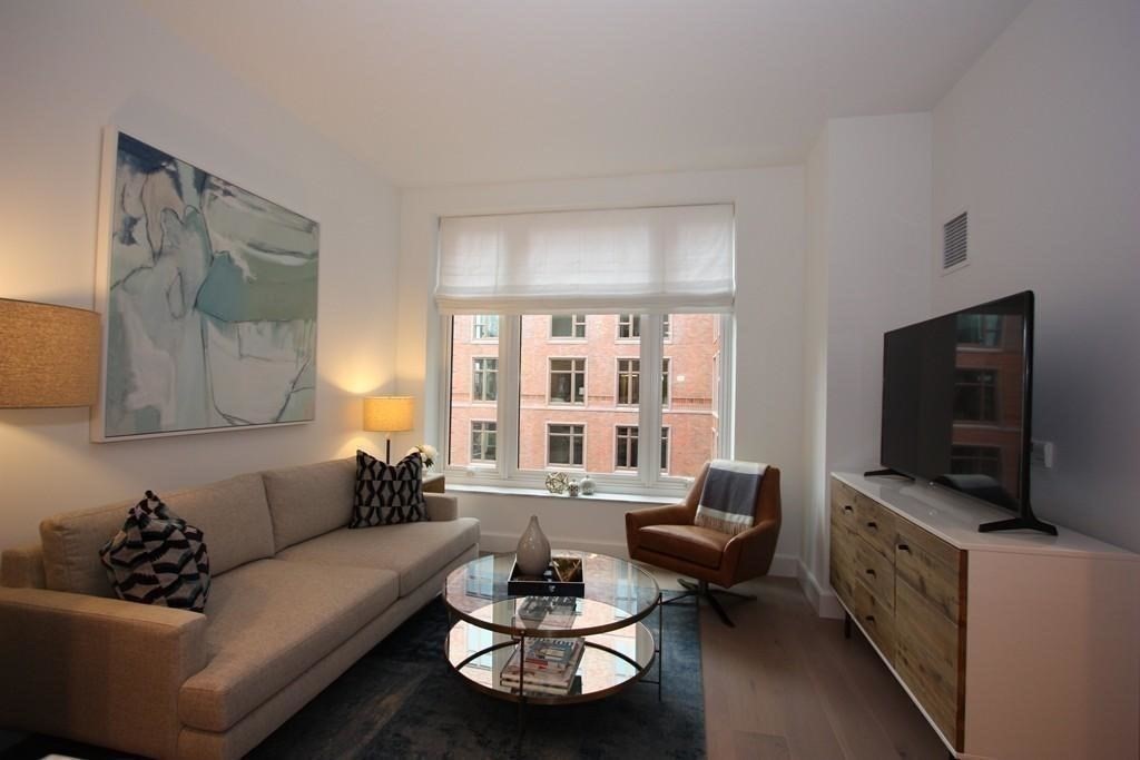 100 Lovejoy Wharf, West End