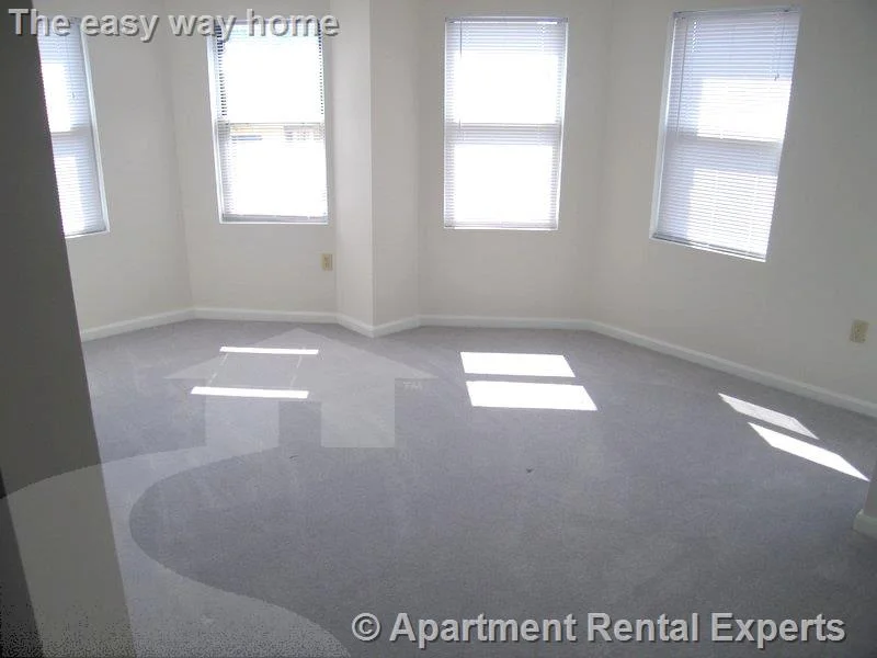 175 Beacon St, Ward Two