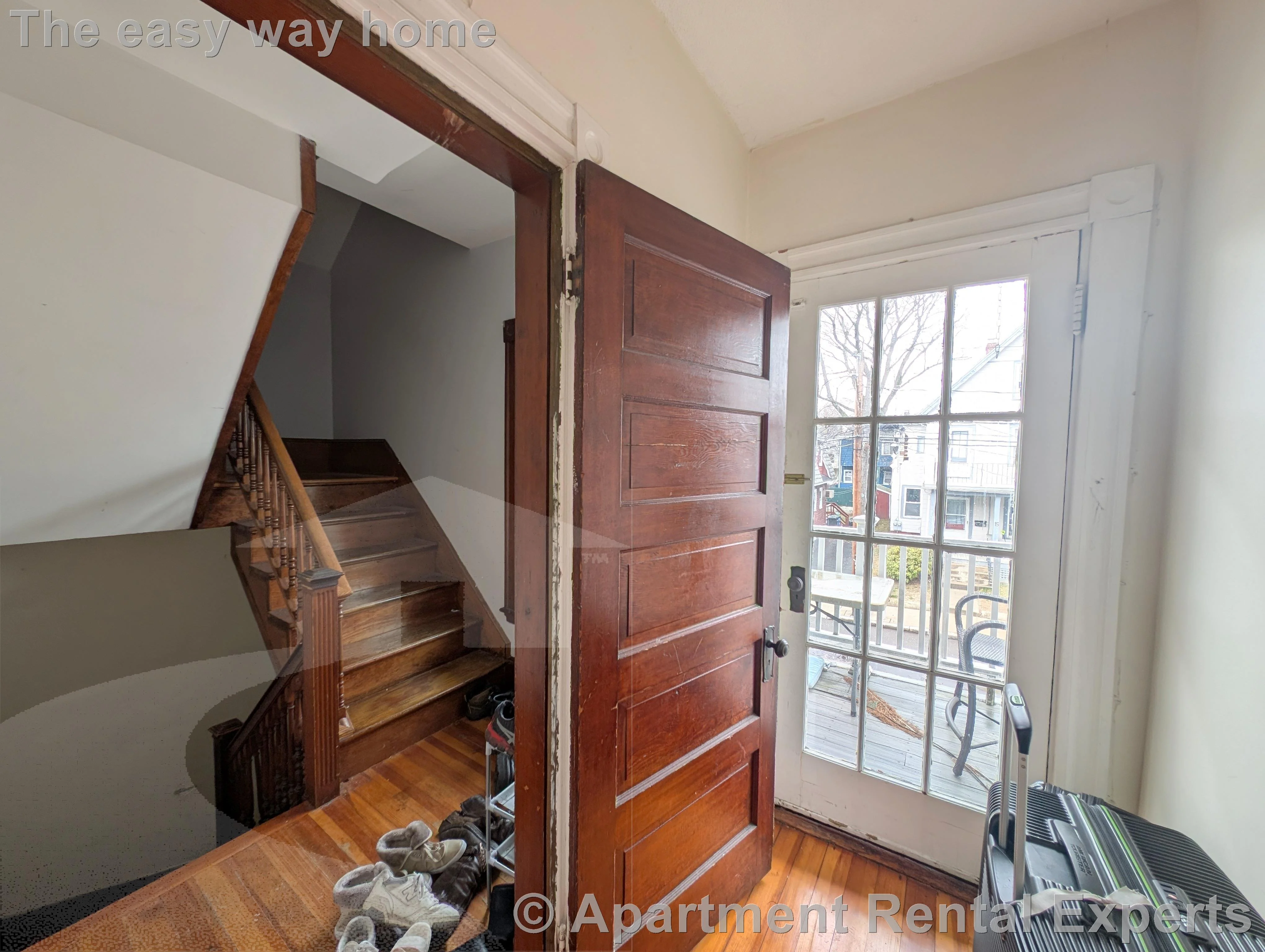 16 Curtis Ave, Tufts