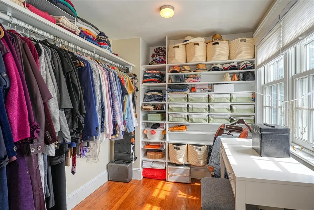 60 Kilburn Rd, Belmont