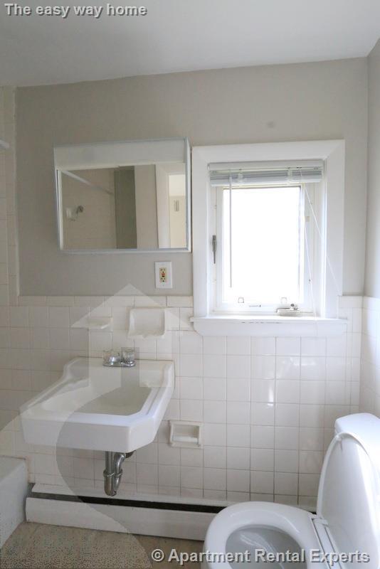 7 Elmer St, Riverside