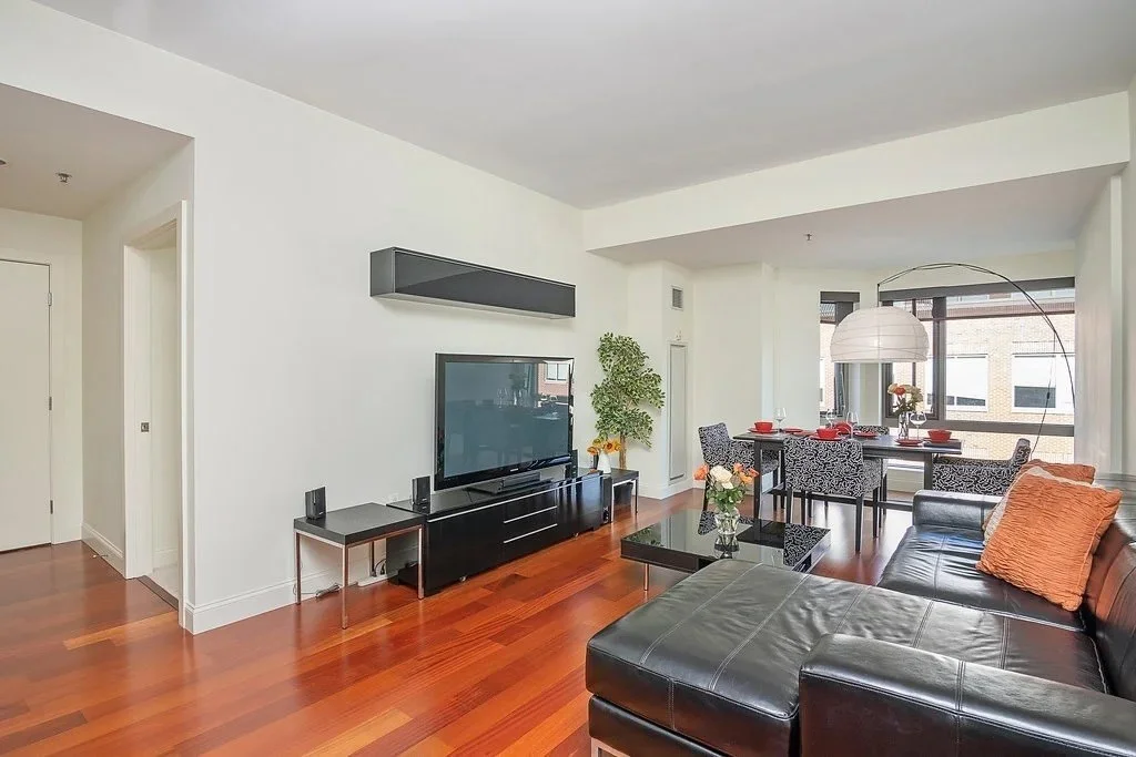 17 Otis St, East Cambridge