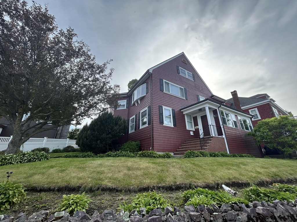 177 Bellingham Ave, Revere