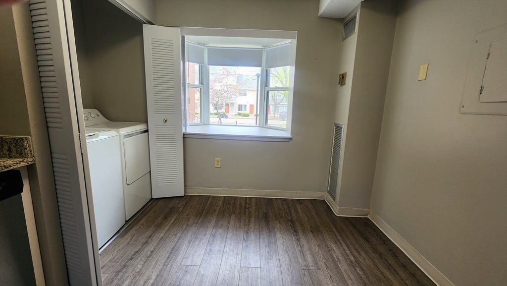 10 West St, Hyde Park