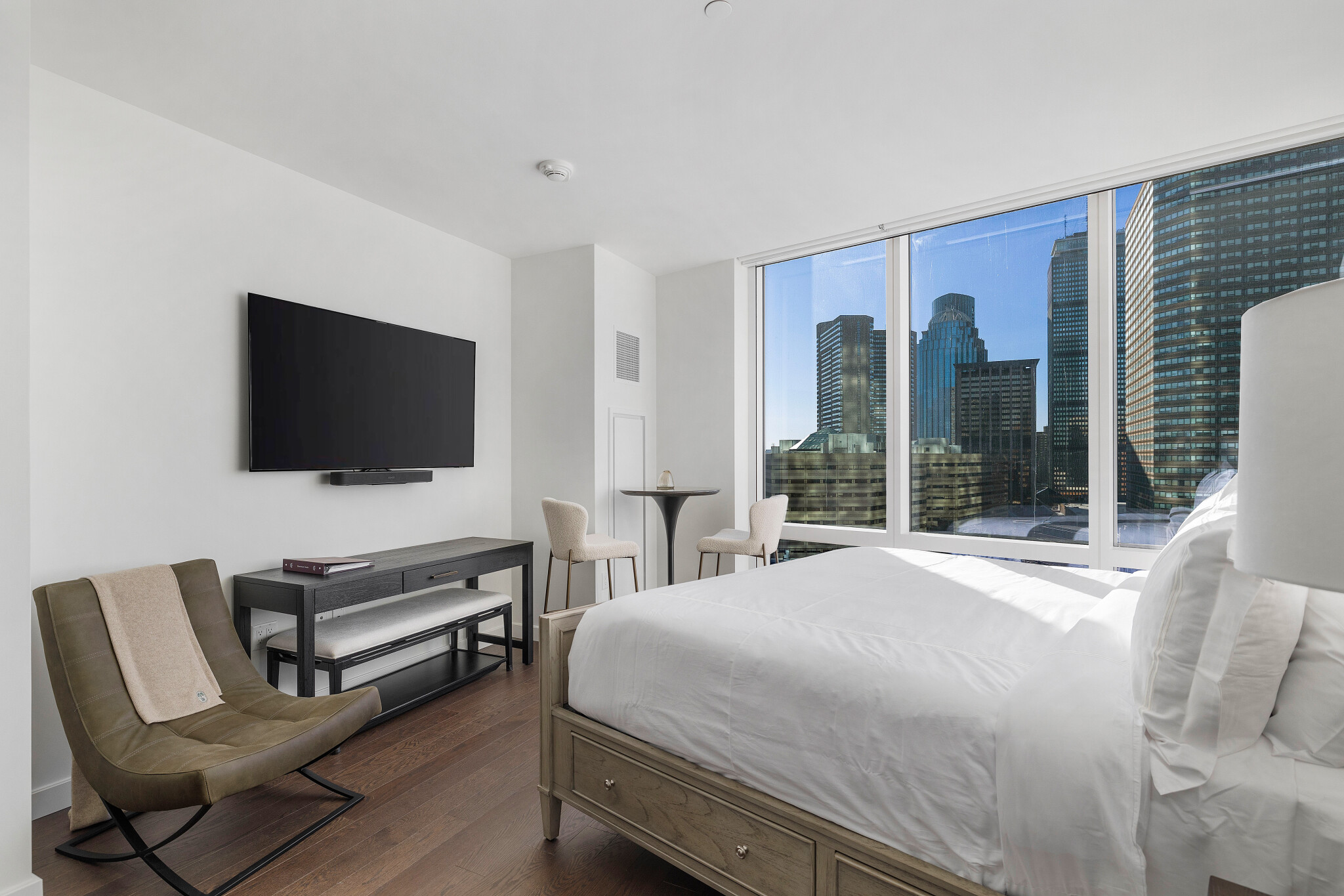 430 Stuart St, Back Bay