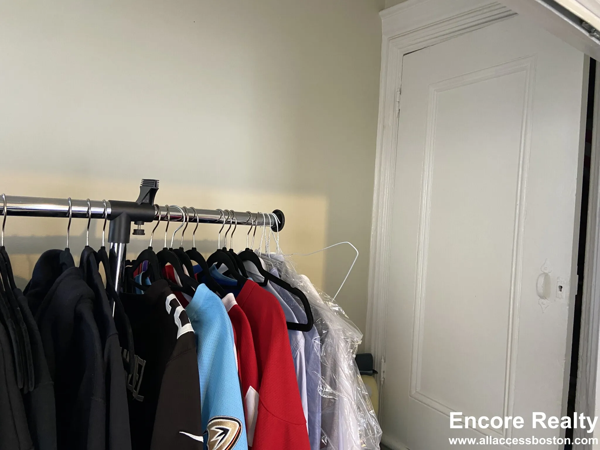 75 Alleghany St, Mission Hill