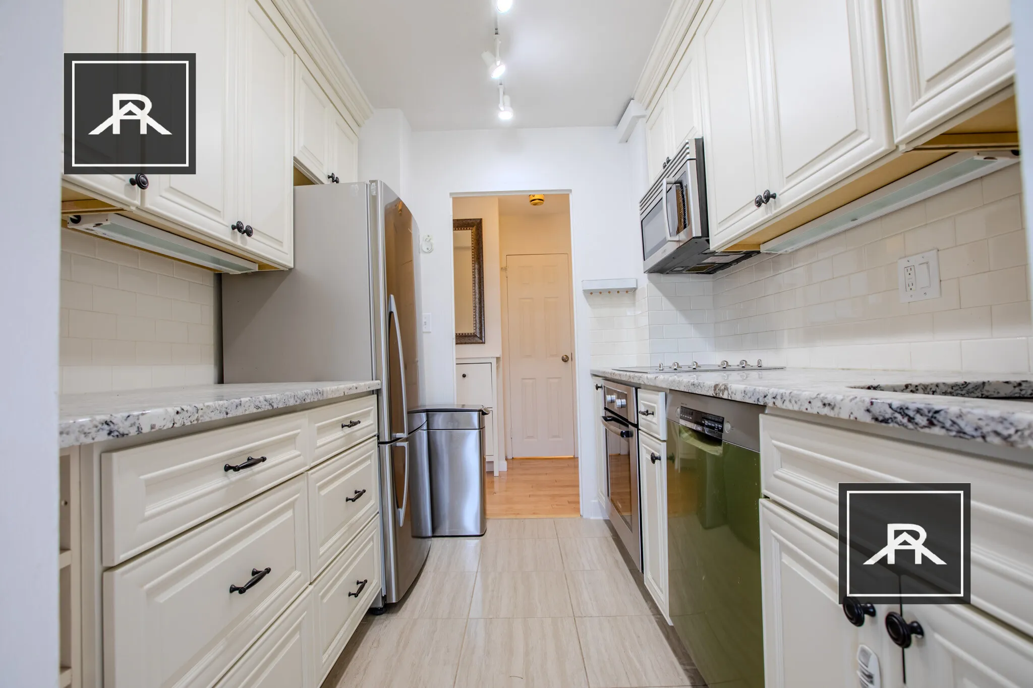 60 Babcock St, North Brookline